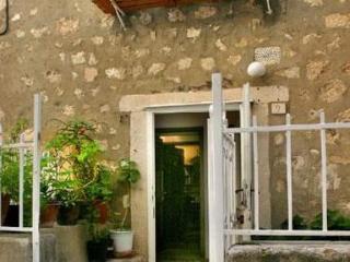 Iva Old Town Hotel 3*